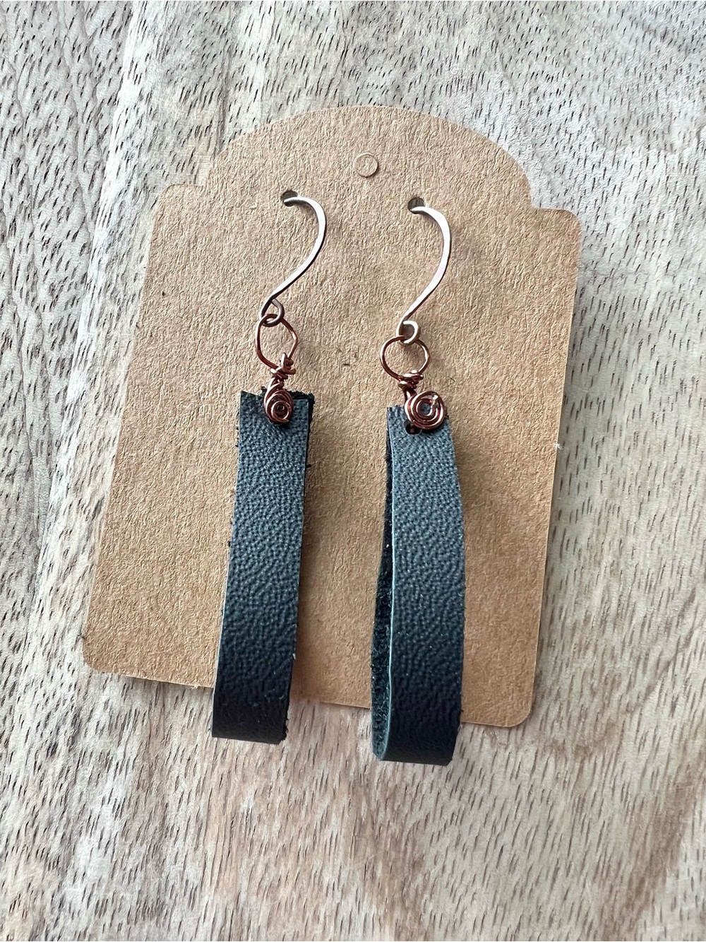 Copper and Black Genuine Leather Handcrafted Earrings NWT Women’s Handmade w/ 💜